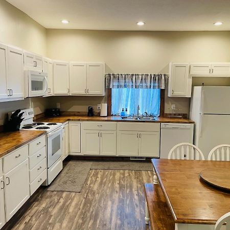 Modern Farmhouse 3 Bed, 2 Bath Apartment, Sleeps 7, Lots Of Space, Steps To Downtown, Honeywell & Eagles Theater Wabash Экстерьер фото