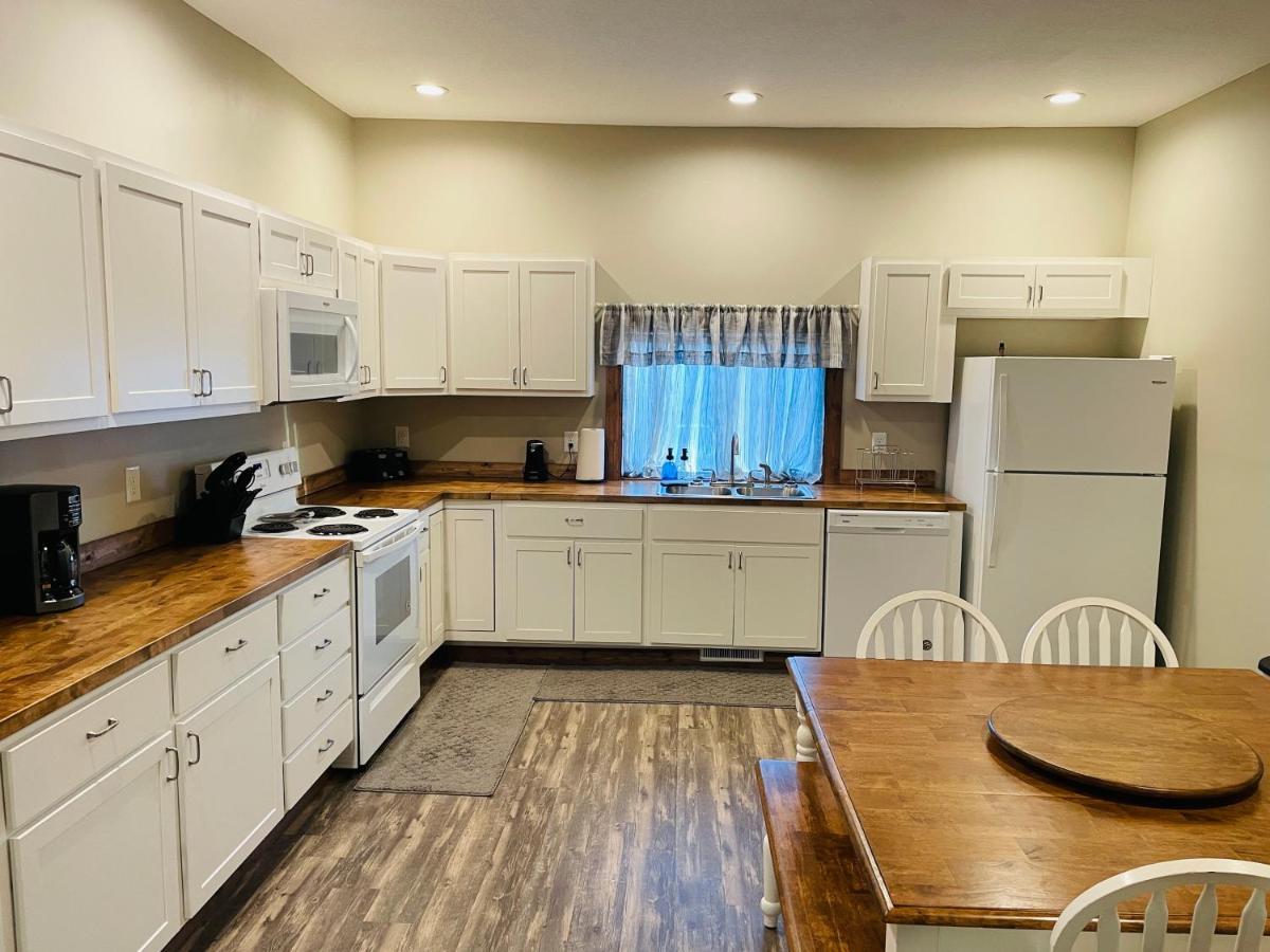 Modern Farmhouse 3 Bed, 2 Bath Apartment, Sleeps 7, Lots Of Space, Steps To Downtown, Honeywell & Eagles Theater Wabash Экстерьер фото